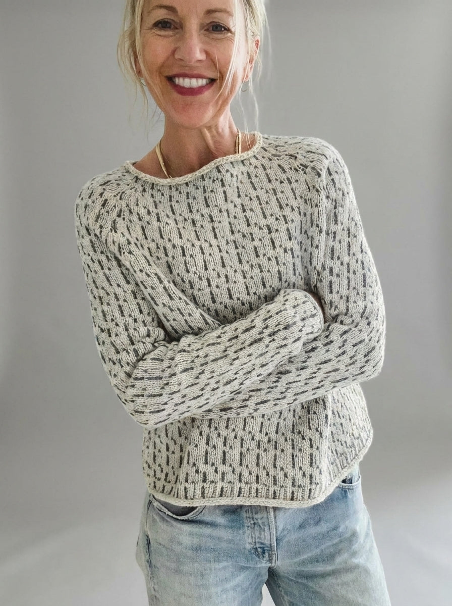 Teresa | Suéter gris elegante con escote barco