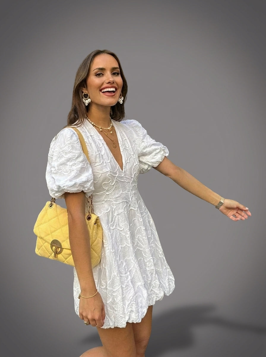 Rosa-Vestido blanco mini