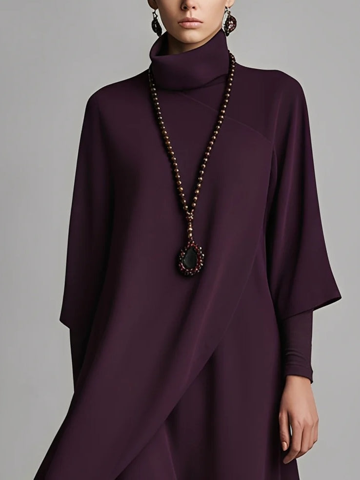 Melina | Vestido maxi púrpura con cuello alto y pliegues asimétricos